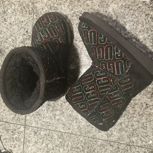 UGG Kids Logo Boots Size 8